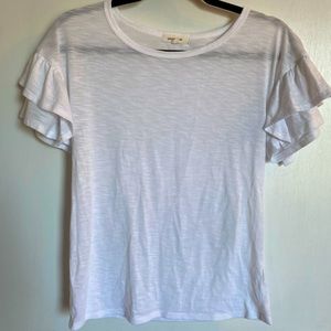 White T with ruffled accent sleeve